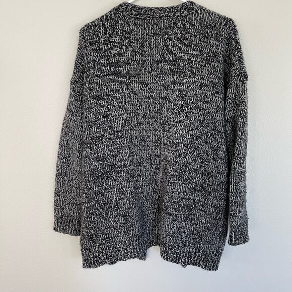 H&M Black White Knit Oversized Wool Blend Cardigan Sweater (S) - Picture 4 of 8
